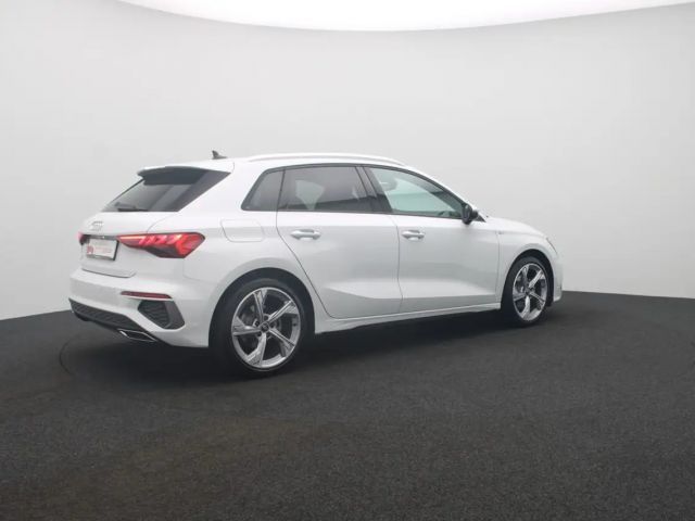 Audi A3 35 TFSI S-Line Sedan Sportback