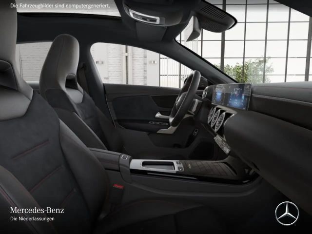 Mercedes-Benz CLA 200 AMG Line