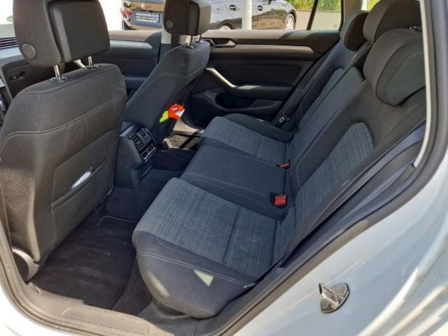 Volkswagen Passat 2.0 TDI Business DSG Variant