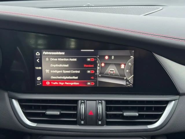 Alfa Romeo Giulia Q4