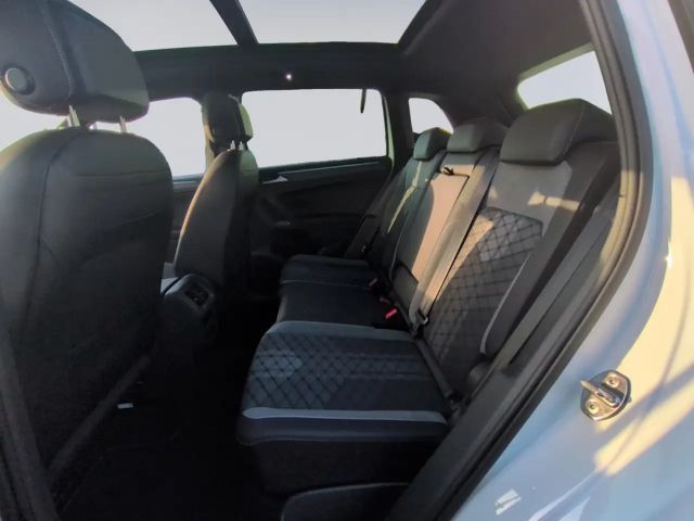 Volkswagen Tiguan 2.0 TDI DSG R-Line