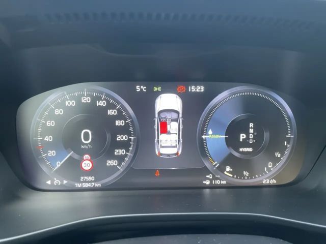 Volvo XC40 Dark Recharge Ultimate