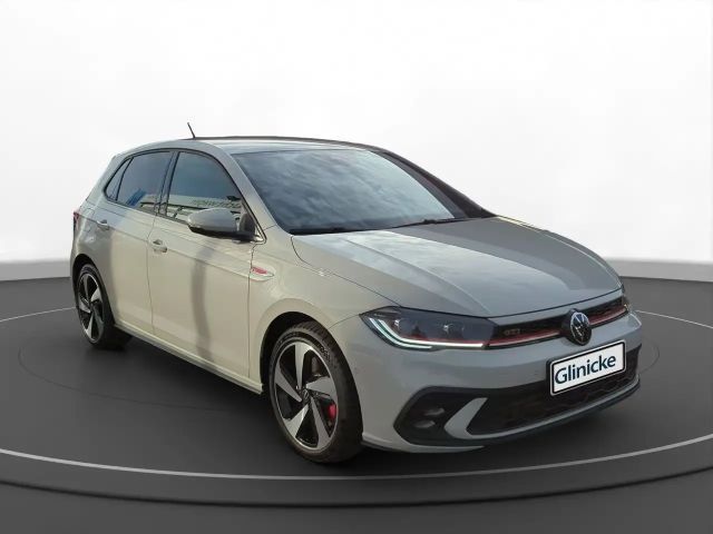 Volkswagen Polo 2.0 TSI DSG GTI