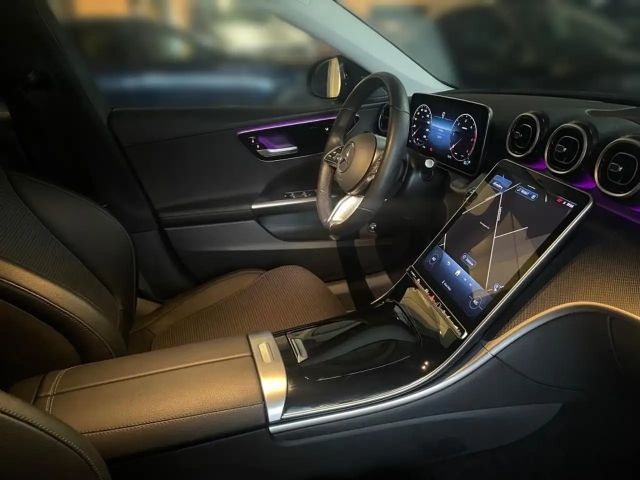 Mercedes-Benz C 200 AVANTGARDE C 200 d Estate