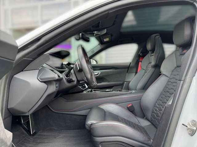 Audi RS e-tron GT Quattro