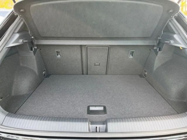 Volkswagen T-Roc 1.5 TSI DSG Sport