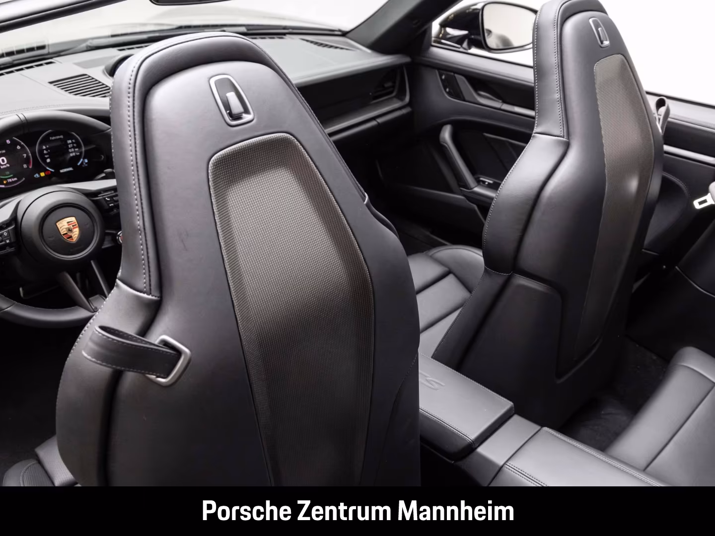 Porsche 911 992 Cabriolet Carrera GTS