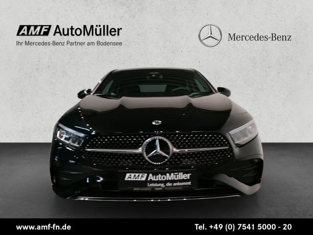 Mercedes-Benz A 200 AMG Line Premium