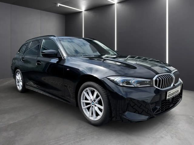 BMW 320 320d M-Sport Touring xDrive
