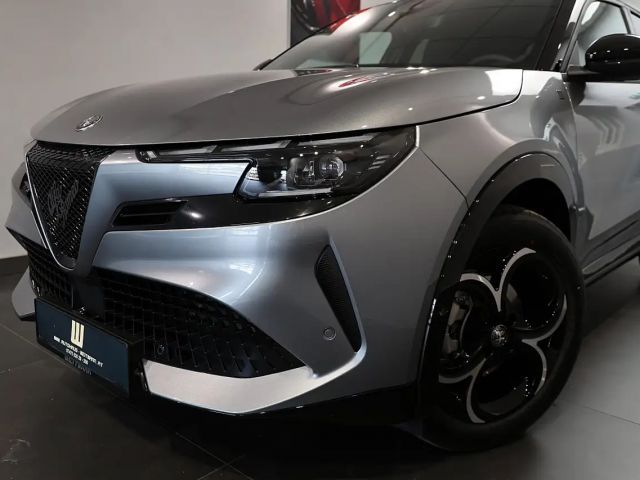 Alfa Romeo Junior Ibrida