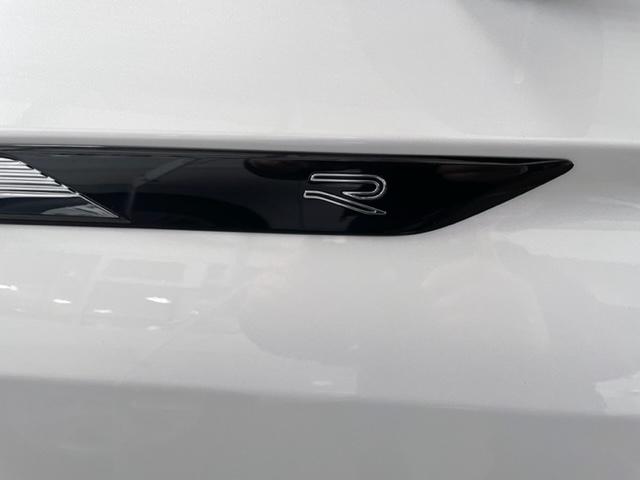 Volkswagen Tiguan 2.0 TDI Allspace R-Line Style