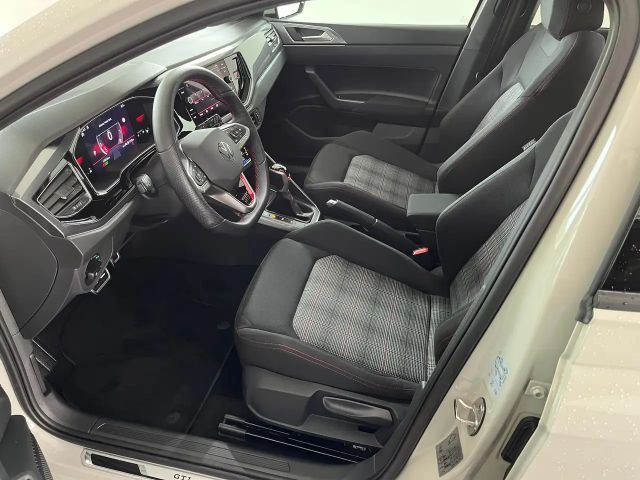 Volkswagen Polo 2.0 TSI DSG GTI IQ.Drive