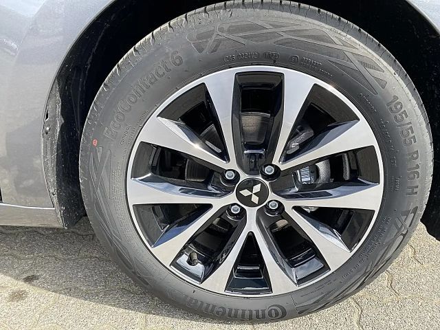 Mitsubishi Colt PLUS 1,0l Benziner 5MT Klima Navi Rückfahrkamera