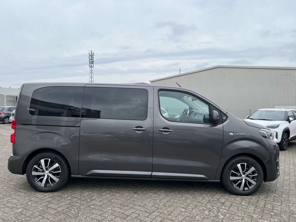 Toyota Proace Verso EV L1 Plus Team D