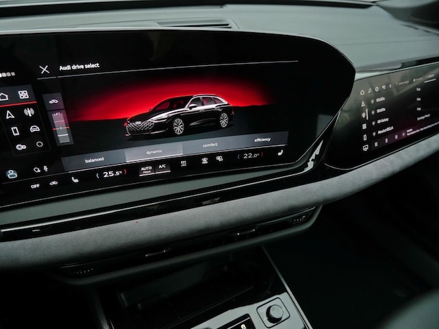 Audi A6 Avant Quattro S-Tronic