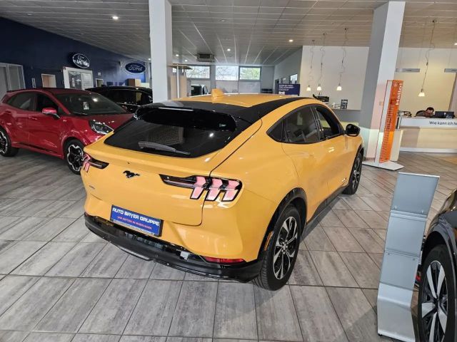 Ford Mustang Mach-E AWD