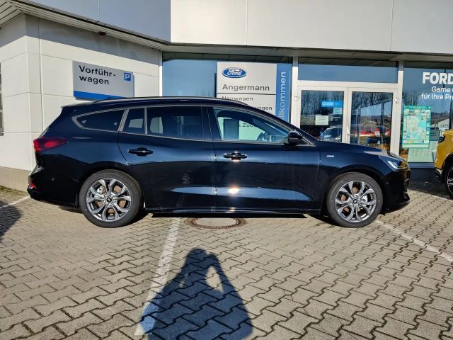 Ford Focus ST Line