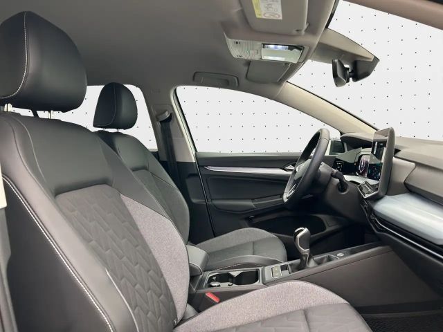 Volkswagen Golf 1.5 TSI Variant