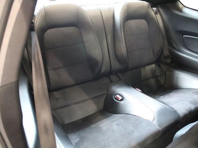 Ford Mustang Fastback GT 5.0 V8