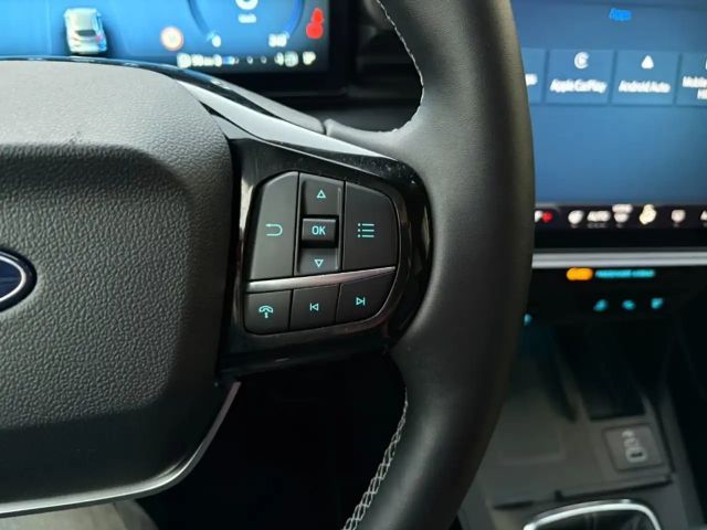 Ford Puma EcoBoost Titanium