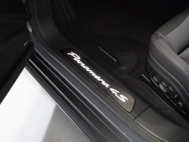 Porsche Panamera 4S E-Hybrid