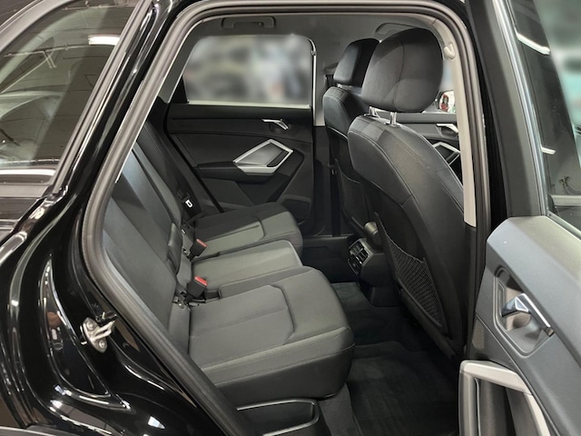 Audi Q3 35 TDI S-Tronic