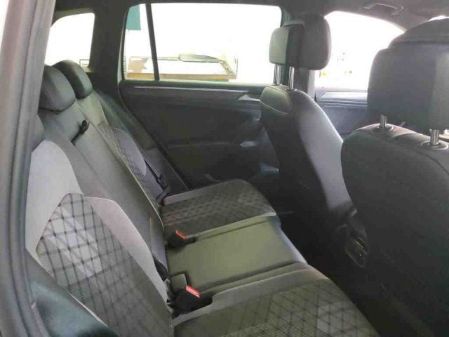 Volkswagen Tiguan 2.0 TDI DSG R-Line