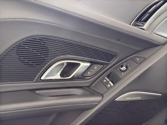 Audi R8 S-Tronic Spyder V10