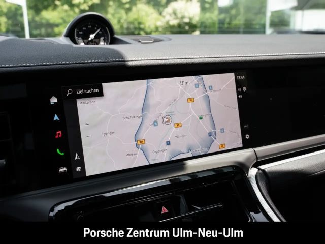 Porsche Panamera 4 E-Hybrid