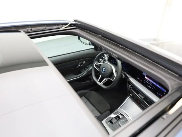 BMW 330 M-Sport Sedan