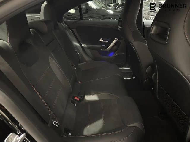 Mercedes-Benz CLA 180 AMG Line Coupé