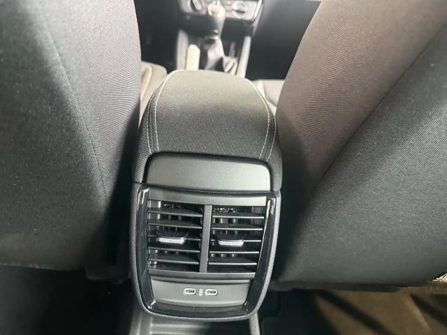 Skoda Kamiq Essence TSI