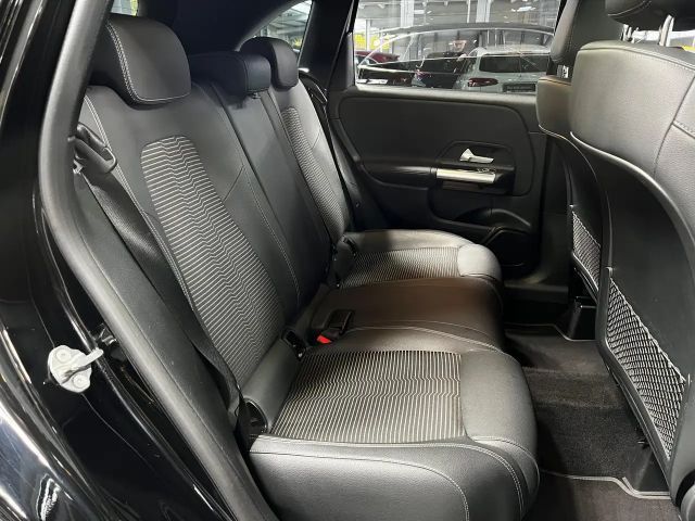 Mercedes-Benz B 180 Progressive