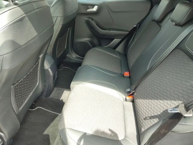 Ford Puma EcoBoost Titanium