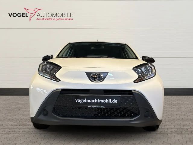 Toyota Aygo 1.0 VVT-i Hatchback Play