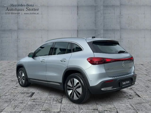 Mercedes-Benz EQA 300 4MATIC