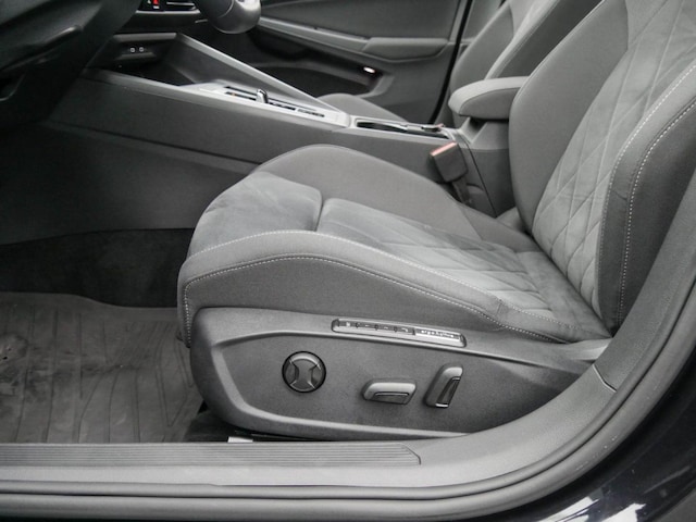 Volkswagen Golf 2.0 TSI IQ.Drive Style Variant