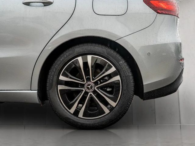 Mercedes-Benz B 180 Progressive