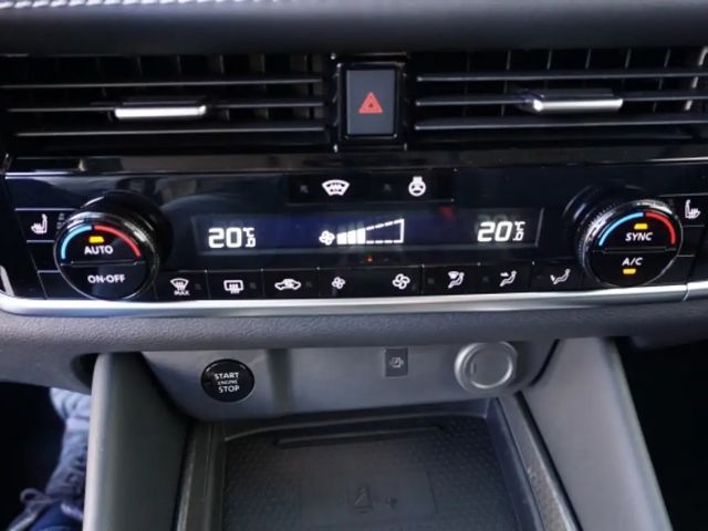 Nissan Qashqai AWD N-Connecta