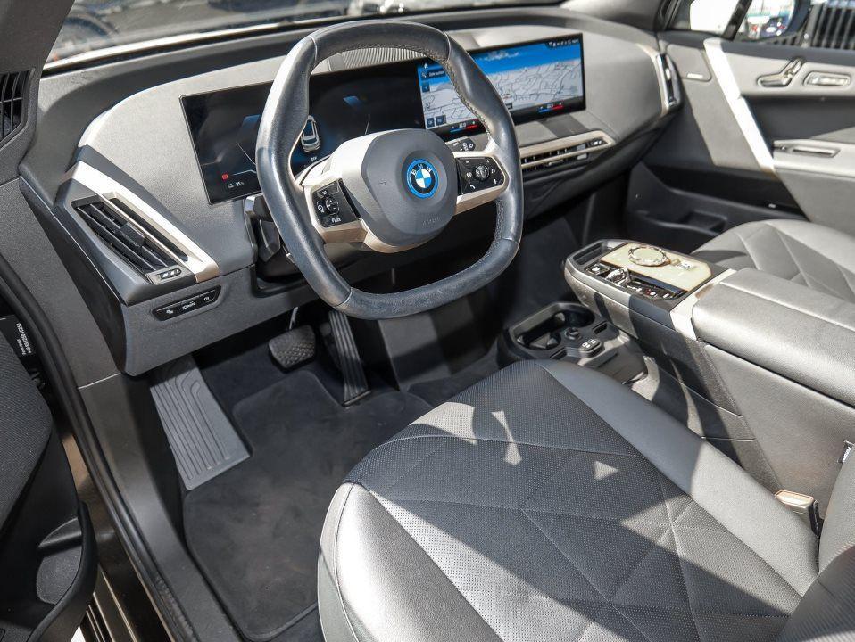 BMW iX xDrive40