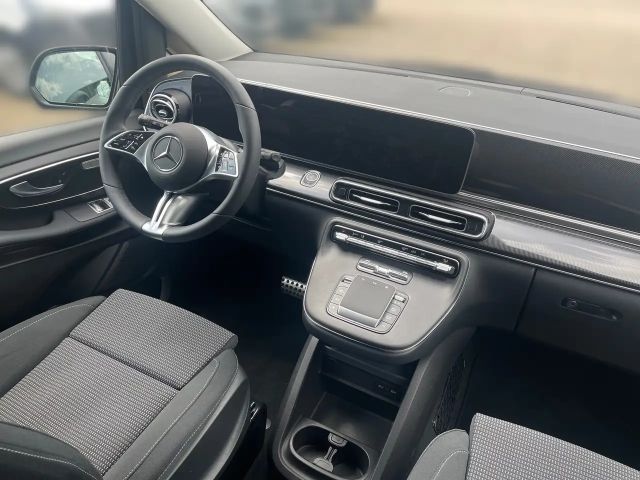 Mercedes-Benz V 220 AMG Line Style