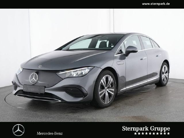 Mercedes-Benz EQE 300 Sedan