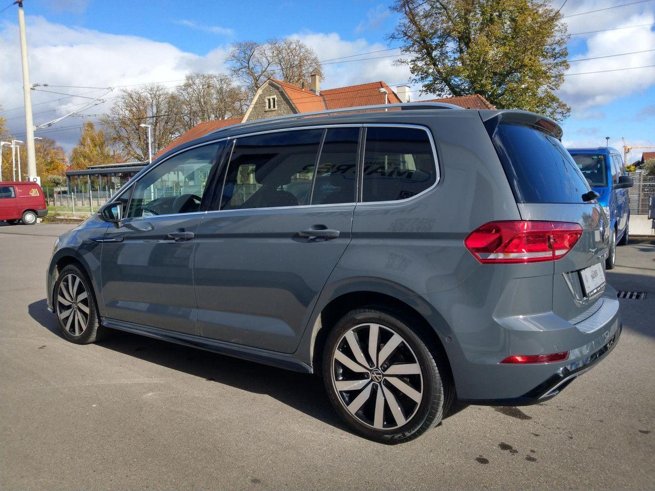 Volkswagen Touran DSG Highline R-Line