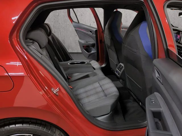 Volkswagen Golf DSG GTE