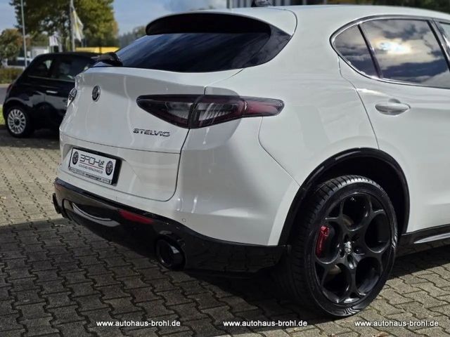 Alfa Romeo Stelvio Q4 Veloce