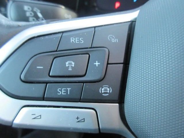 Volkswagen Golf 1.0 TSI DSG Life