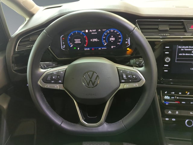 Volkswagen Touran 1.5 TSI DSG