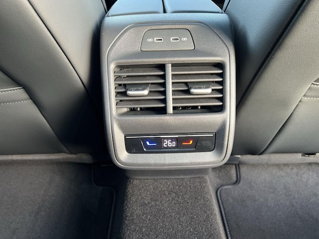 Volkswagen Passat 2.0 TDI R-Line Variant