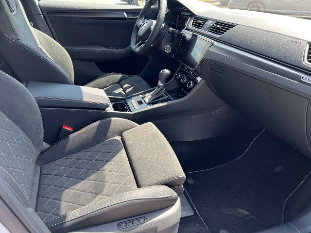 Skoda Superb 2.0 TDI Combi