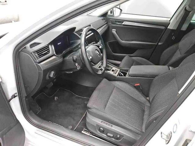 Skoda Superb 2.0 TDI Combi Style Style